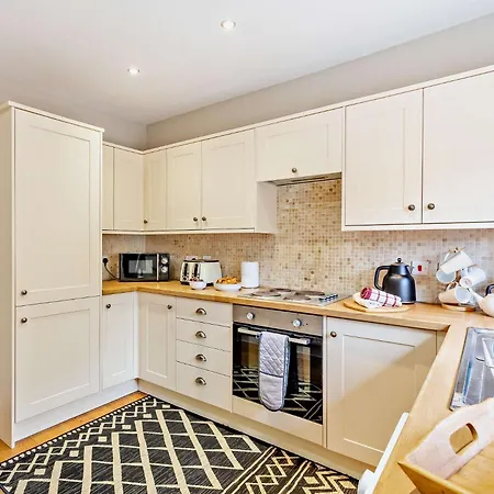 3 Bed In Richmond 94741