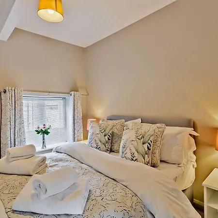 3 Bed In Richmond 94741 Casa de Férias *
